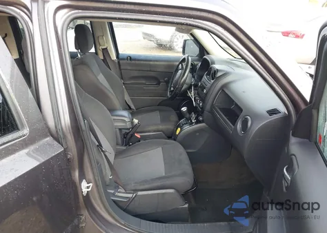 2015 Jeep Patriot Altitude Edition z USA, uszkodzony, nr VIN 1C4NJPBA8FD398593